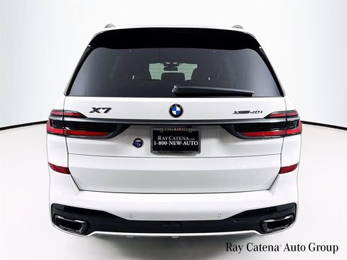 Used 2026 BMW X7 xDrive40i w/ M Sport Package AWD/4WD image 6