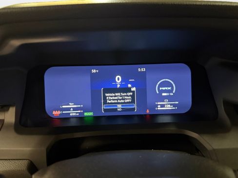 Used 2025 Toyota Tacoma TRD Sport w/ TRD Sport Upgrade Package image 14