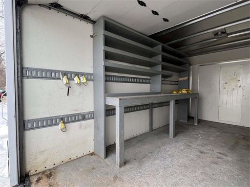 Used 2019 Ford E-350 and Econoline 350 Super Duty w/ Power Windows & Locks Group image 6