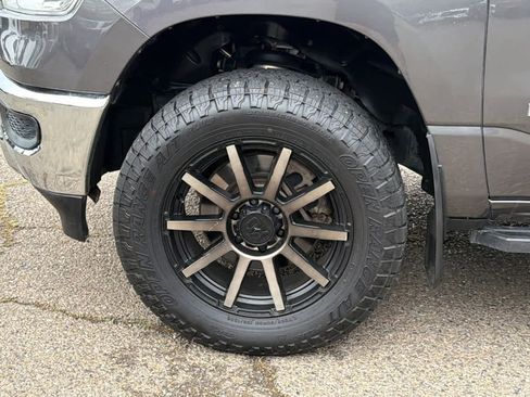 Used 2020 RAM 1500 Tradesman AWD/4WD image 9