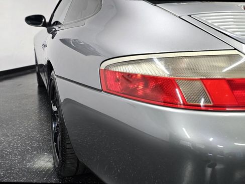 Used 2003 Porsche 911 GT3 RS image 34