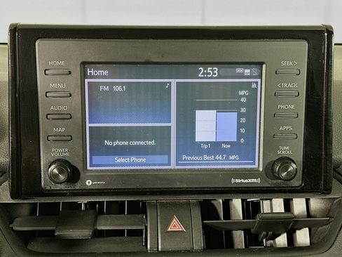 Used 2020 Toyota RAV4 LE AWD/4WD image 21