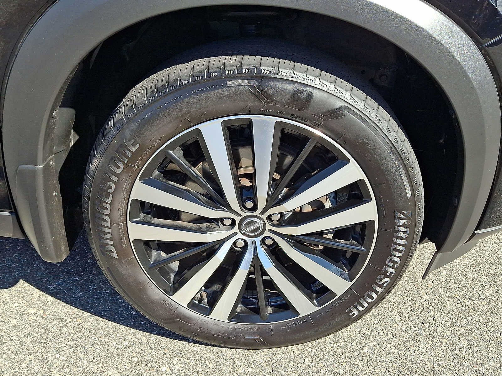 Used 2024 Nissan Pathfinder Platinum w/ Cargo Package AWD/4WD image 8
