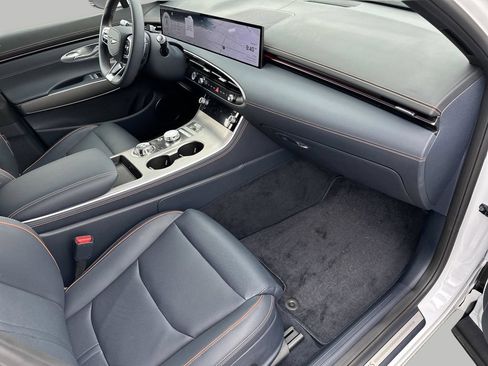 New 2026 Genesis GV70 3.5T Sport Advanced AWD/4WD image 25