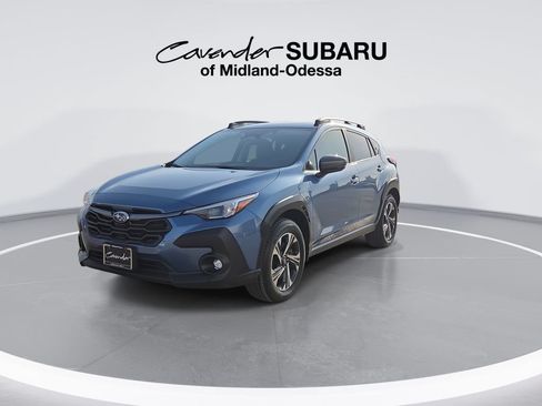 Used 2024 Subaru Crosstrek 2.0i Premium AWD/4WD image 4