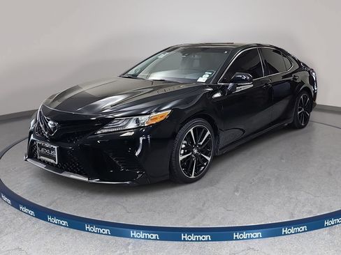 Used 2018 Toyota Camry XSE w/ Driver Assist Package FWD image 1