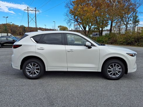 New 2025 MAZDA CX-5 AWD 2.5 S w/ Preferred Package image 8