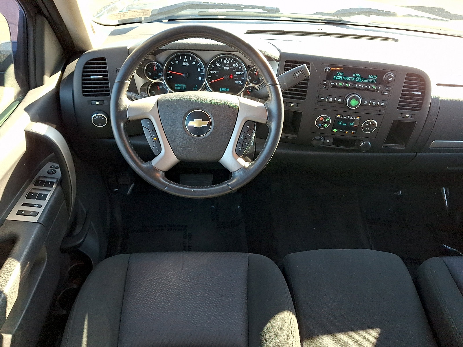 Used 2011 Chevrolet Silverado 1500 LT w/ All-Star Edition RWD image 13