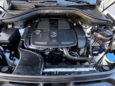 Used 2018 Mercedes-Benz GLE 350 4MATIC image 29