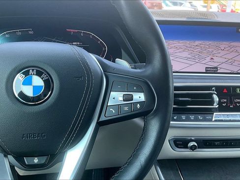 Used 2019 BMW X5 xDrive40i w/ Premium Package 2 AWD/4WD image 25