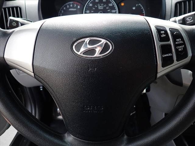 Used 2010 Hyundai Elantra GLS FWD image 12