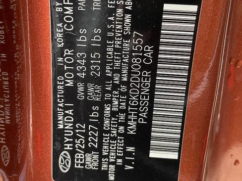 Used 2013 Hyundai Genesis 2.0T image 41