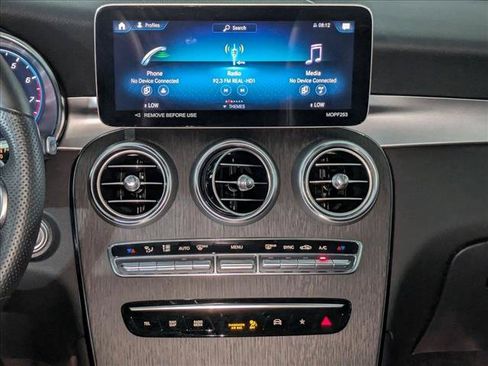 Used 2022 Mercedes-Benz GLC 300 image 14