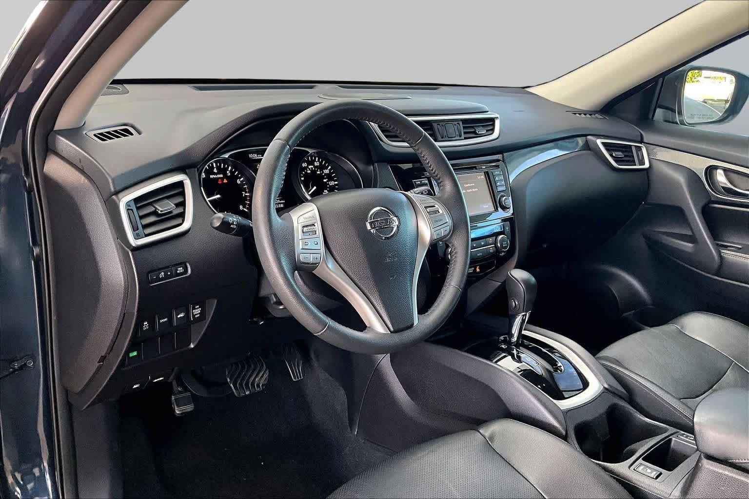 Used 2015 Nissan Rogue SL FWD image 17