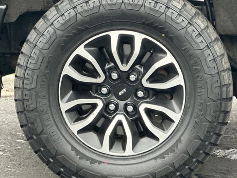 Used 2012 Ford F150 FX4 w/ Max Trailer Tow Pkg image 23