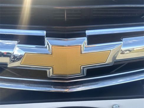 Used 2022 Chevrolet Malibu LT image 32