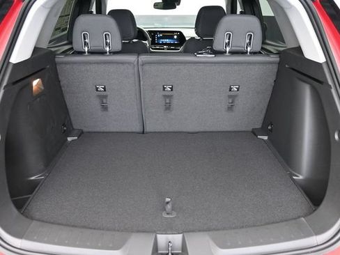 New 2026 Chevrolet TrailBlazer LT w/ Convenience Package FWD image 25