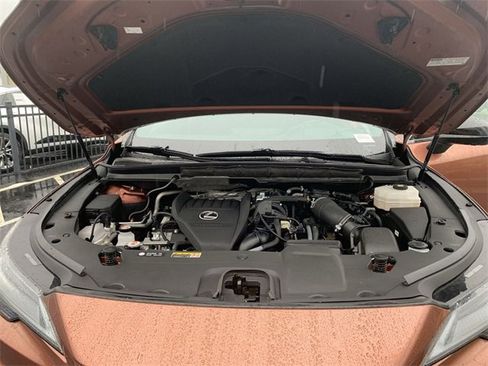 Used 2024 Lexus RX 500h F Sport image 16