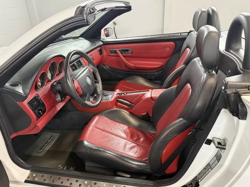 Used 1998 Mercedes-Benz SLK 230 image 13