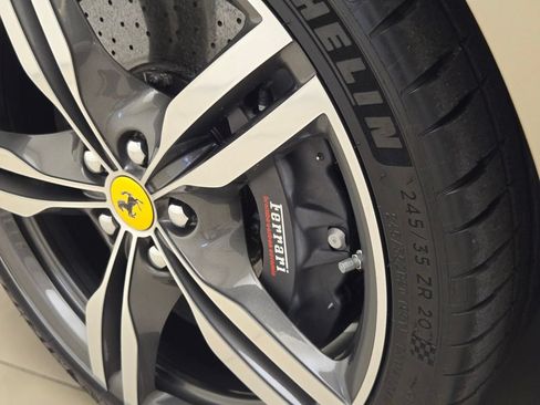 Used 2023 Ferrari Portofino M RWD image 15