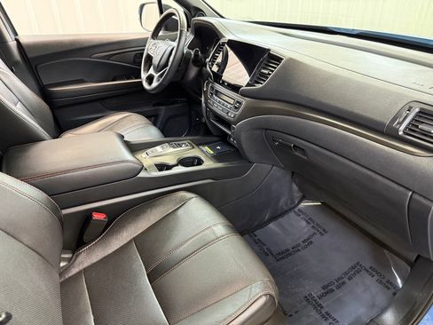 Used 2024 Honda Passport TrailSport image 26