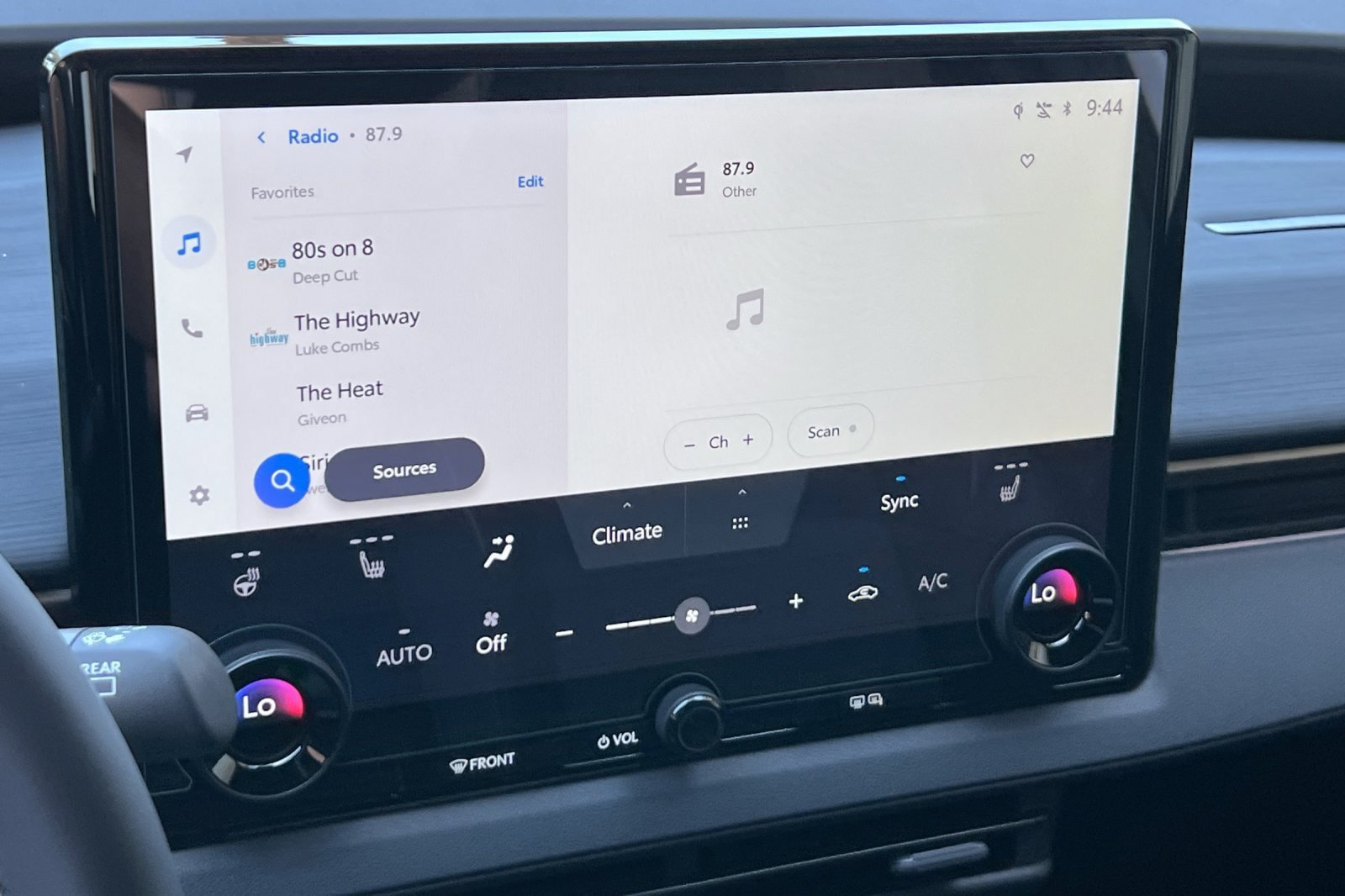 New 2026 Toyota bZ Woodland AWD/4WD image 18