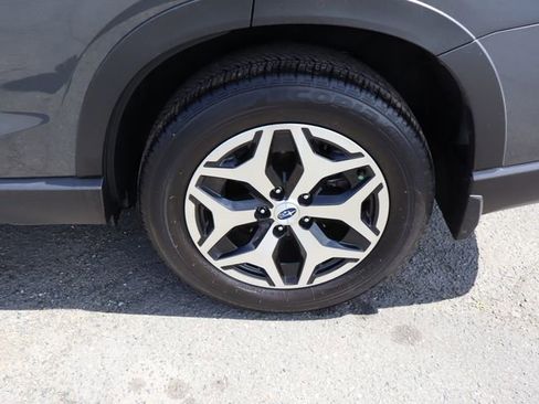 Certified 2023 Subaru Forester Premium AWD/4WD image 43