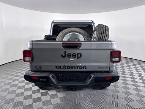 Used 2020 Jeep Gladiator Sport w/ Quick Order Package 24S AWD/4WD image 12