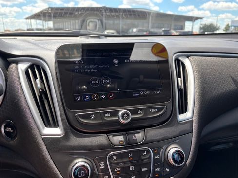 Certified 2024 Chevrolet Malibu LT image 22