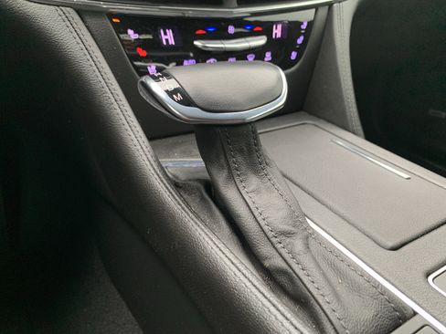 Used 2018 Cadillac CT6 Luxury image 26