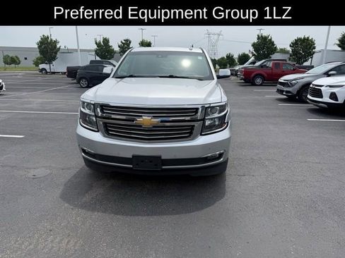 Used 2018 Chevrolet Tahoe Premier AWD/4WD image 13