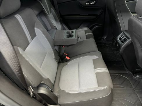 Certified 2024 Chevrolet Blazer LT w/ Convenience Package image 30