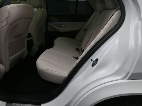 New 2026 Mercedes-Benz GLE 450 4MATIC image 21