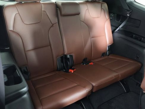 Used 2024 Kia Telluride SX image 24