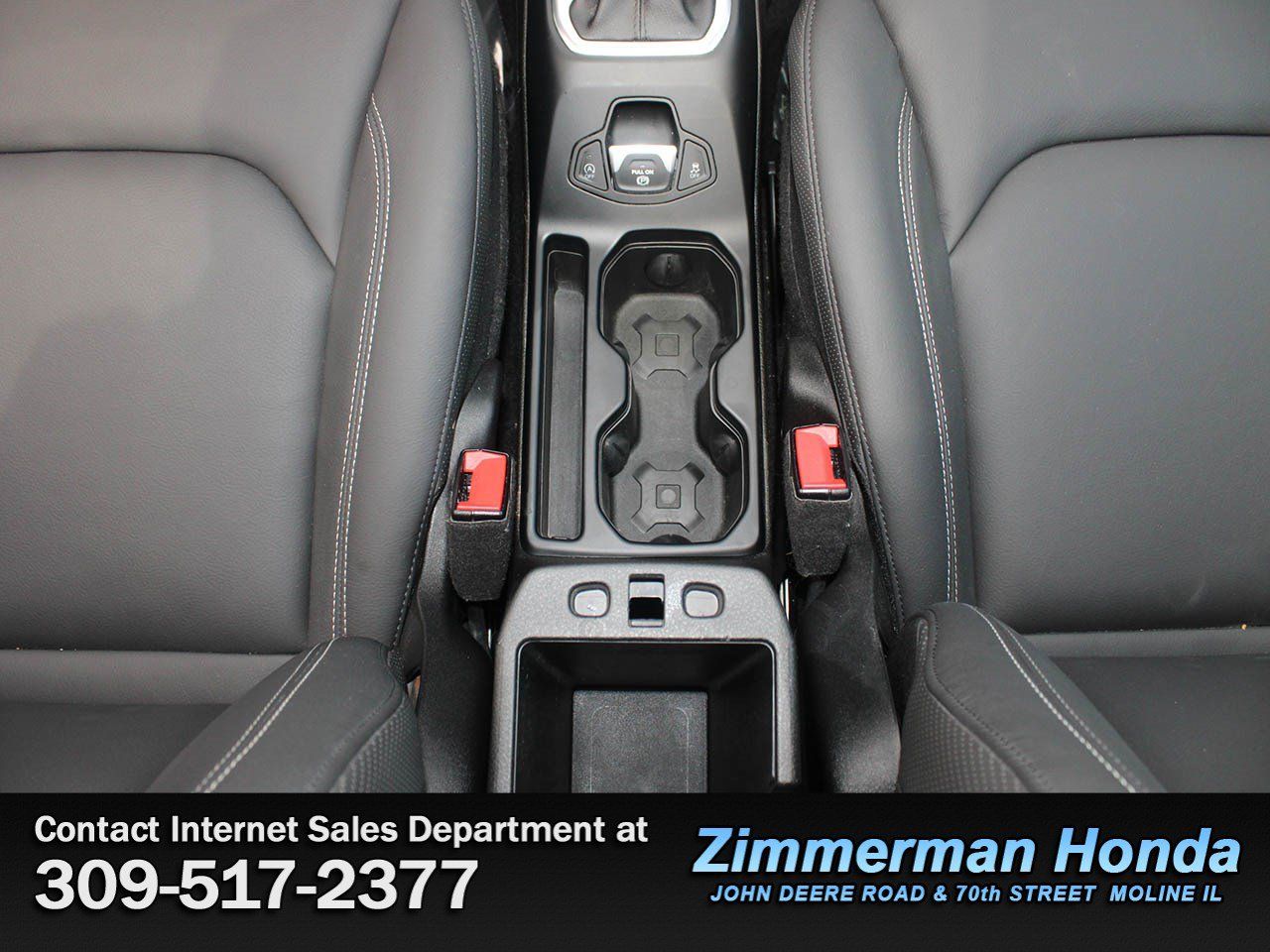 Used 2023 Jeep Renegade Limited w/ Sun/Sound Group AWD/4WD image 19
