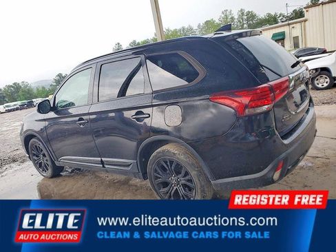 Used 2018 Mitsubishi Outlander LE AWD/4WD image 3
