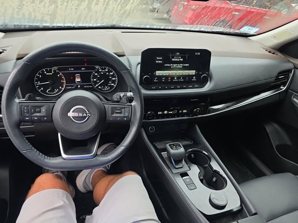 Certified 2023 Nissan Rogue SL w/ SL Premium Package AWD/4WD image 11