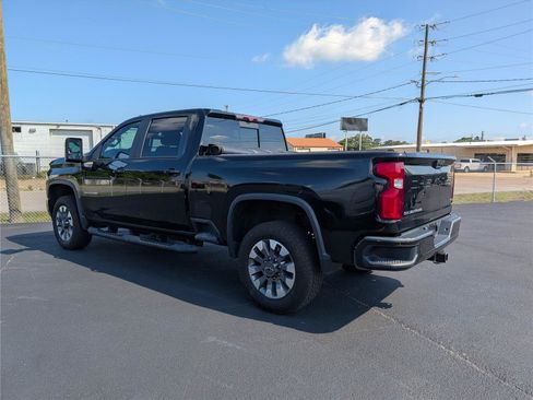 Used 2021 Chevrolet Silverado 2500 LTZ w/ Carhartt Edition AWD/4WD image 3
