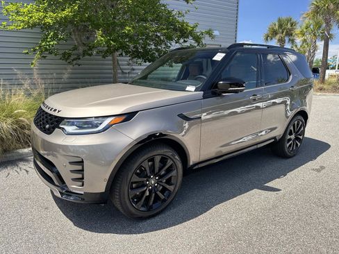 New 2026 Land Rover Discovery Dynamic SE AWD/4WD image 1