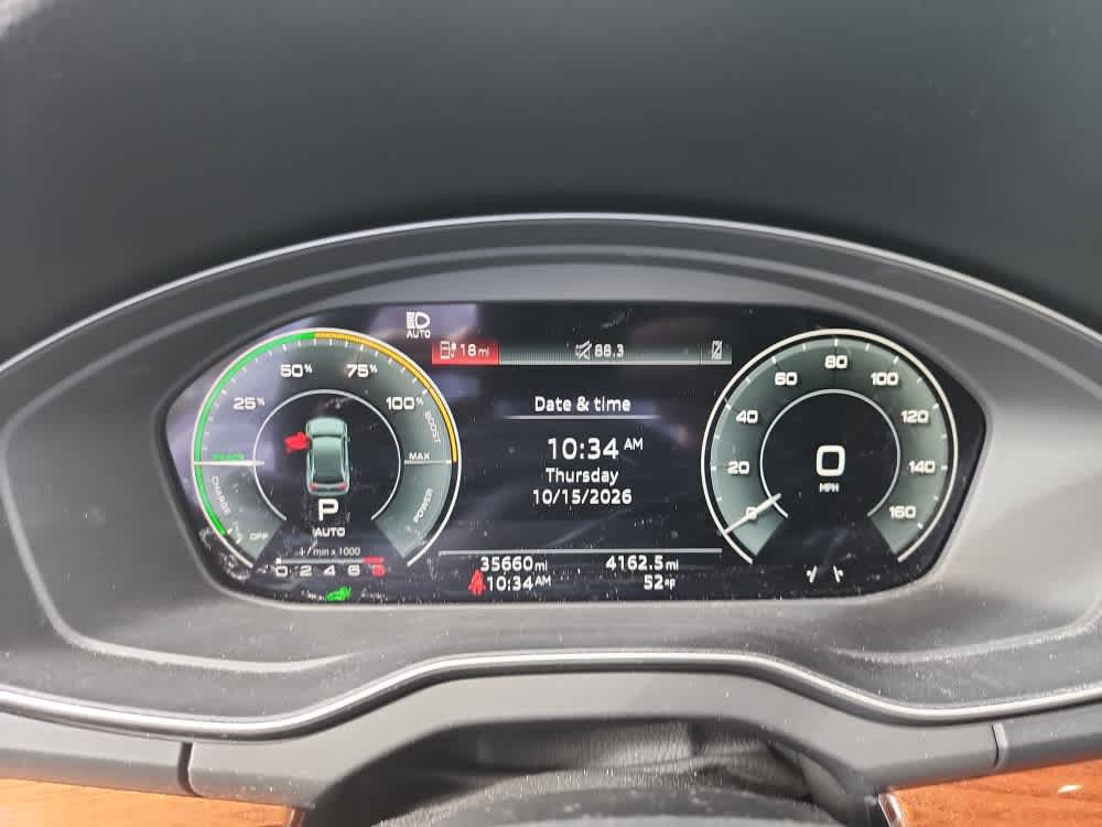 Used 2024 Audi Q5 e Premium Plus w/ Premium Plus Package AWD/4WD image 10