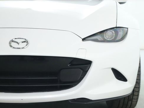 Used 2024 MAZDA MX-5 Miata Grand Touring image 8