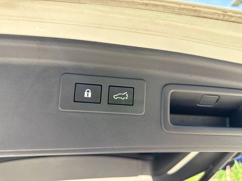 Used 2022 Subaru Forester Wilderness AWD/4WD image 17
