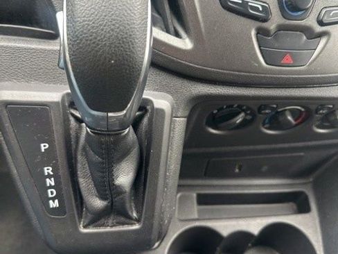 Used 2018 Ford Transit 150 XL image 17