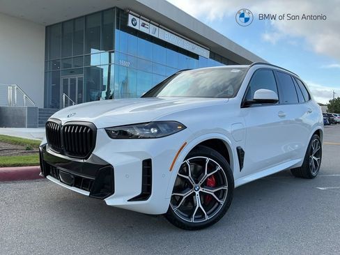 Certified 2026 BMW X5 xDrive50e w/ M Sport Package AWD/4WD image 1