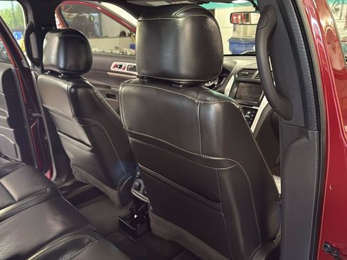 Used 2015 Ford Explorer Sport w/ Equipment Group 401A AWD/4WD image 48