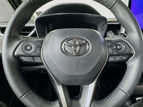 Used 2025 Toyota Corolla SE w/ SE Premium Package FWD image 34