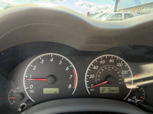 Used 2010 Toyota Corolla LE w/ All Weather Guard Pkg FWD image 23