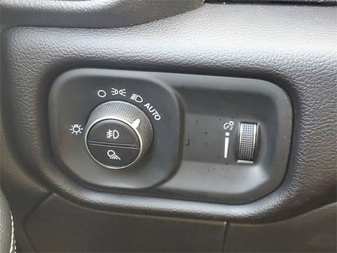 Used 2023 RAM 3500 Big Horn w/ Night Edition image 19