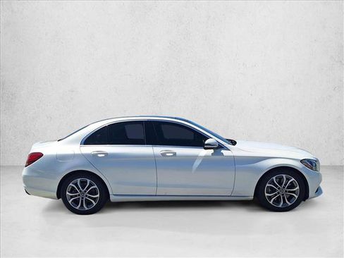 Used 2018 Mercedes-Benz C 300 Sedan image 4