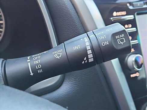 Used 2020 Nissan Murano SV image 15